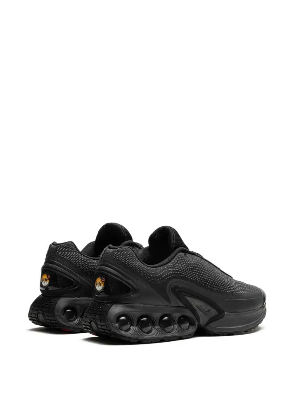 NIKE AIR MAX DN BLACK