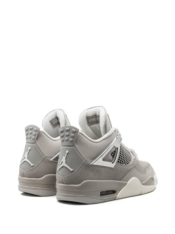 AIR JORDAN 4 FROZEN MOMENTS